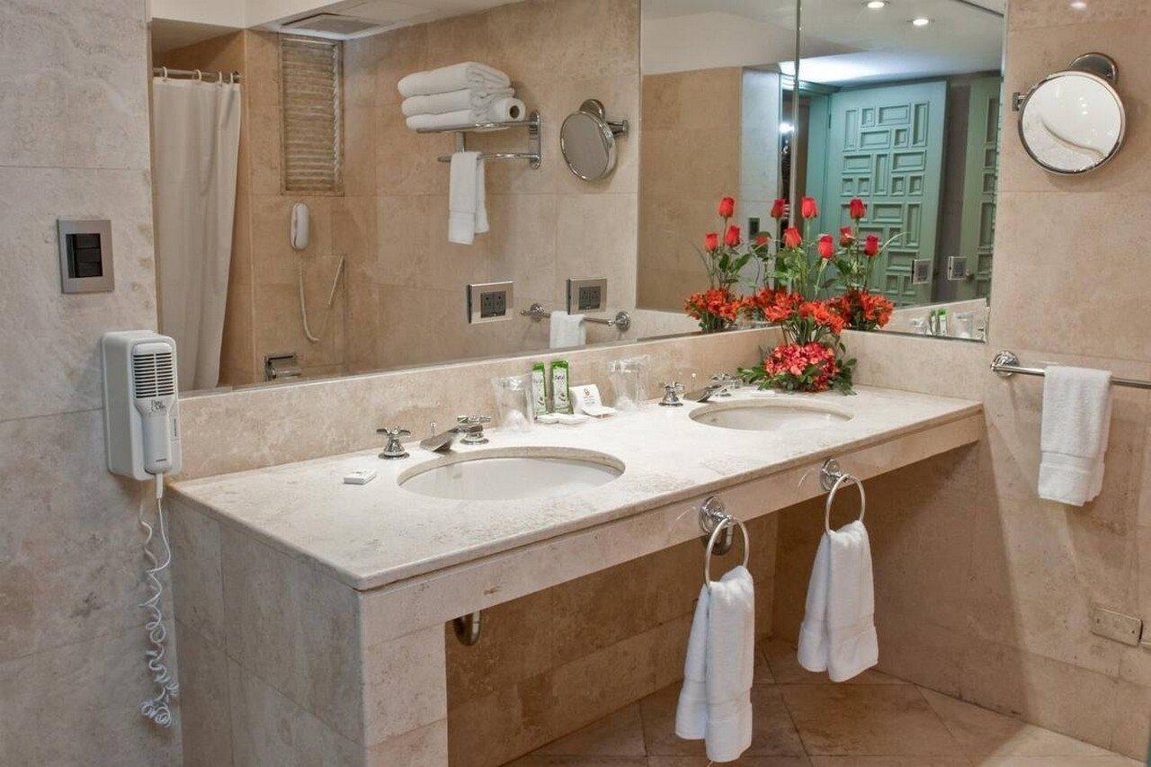 לימה Hotel Maria Angola מראה חיצוני תמונה
