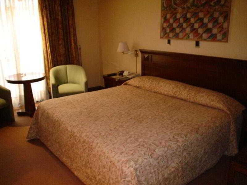לימה Hotel Maria Angola מראה חיצוני תמונה