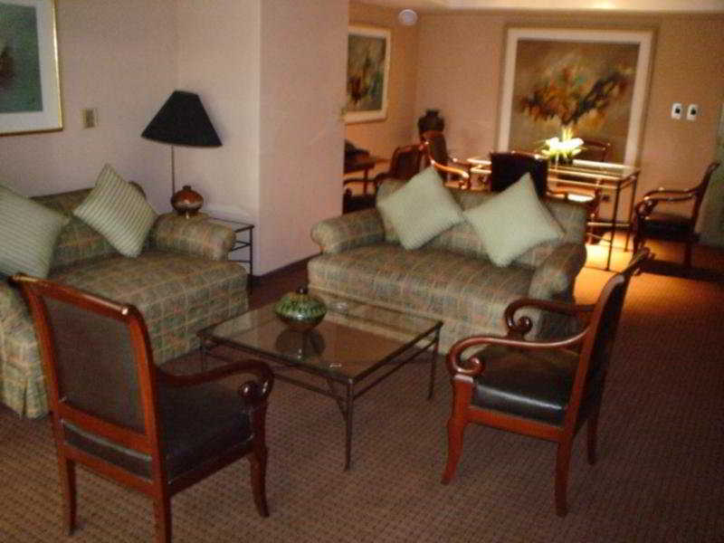 לימה Hotel Maria Angola מראה חיצוני תמונה