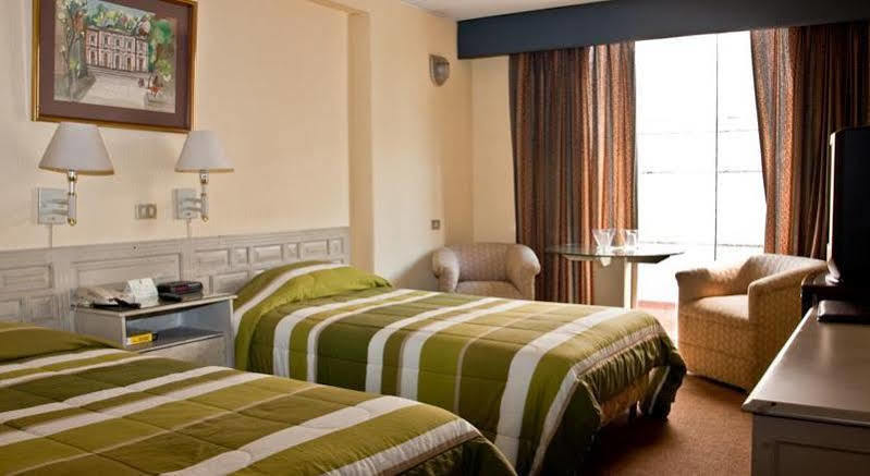 לימה Hotel Maria Angola מראה חיצוני תמונה